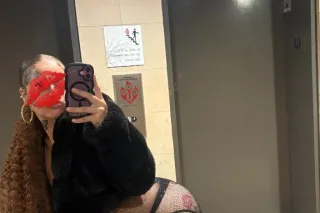 Come Enjoy a Good Time With Me... - Image 4