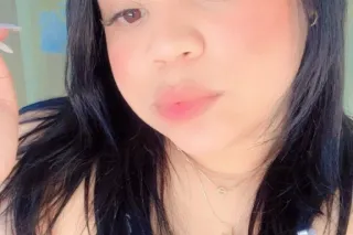 latina caliente - Image 3