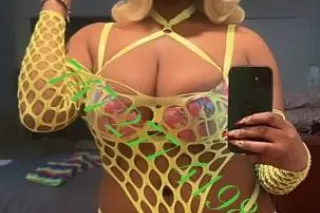 ♥❤♥❤🤫Let Me Be Your Favorite Secret. ☔.♥❤♥💕 💋💋💋 - Image 1